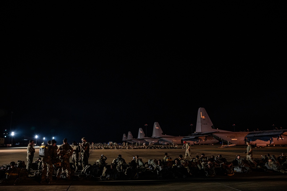 Storm Flag 25-11 conducts Joint Forcible Entry Operation with 1-82nd Airborne Division