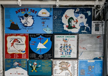 U.S. Coast Guard Cutter Polar Star (WAGB-10) prepares for Mare Island Dry Dock departure.
