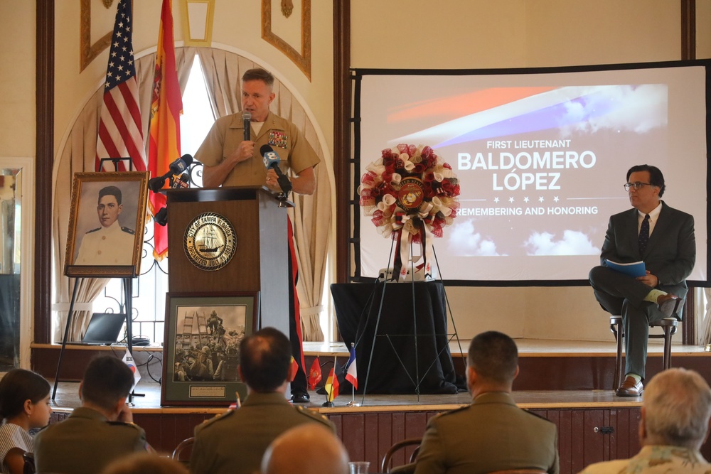 Marine Corps Deputy Commandant for Manpower and Reserve Affairs Visits Recruiting Station Tampa on Inchon 75th Anniversary