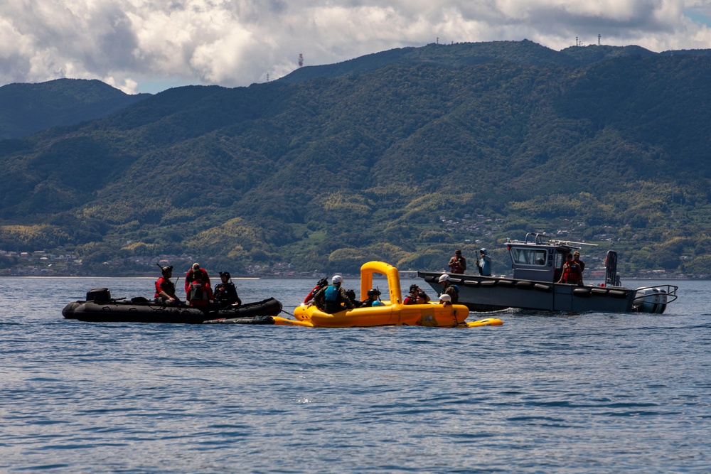 U.S. Marines conduct rescue operations during Rescue Flag 25-2