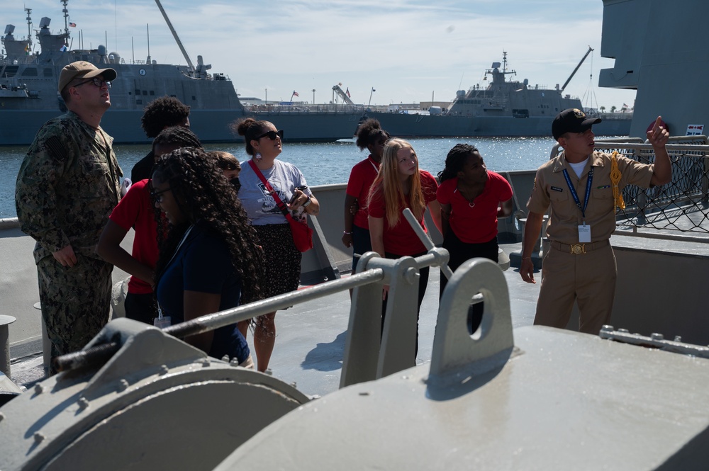 ARM Oaxaca (PO-161) Ship Tour