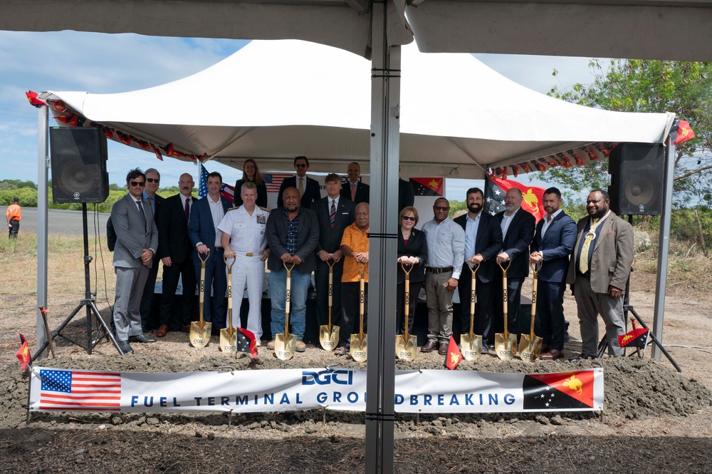 USINDOPACOM Commander celebrates PNG’s 50th Independence Day, breaks ground for Fuel Storage Facility