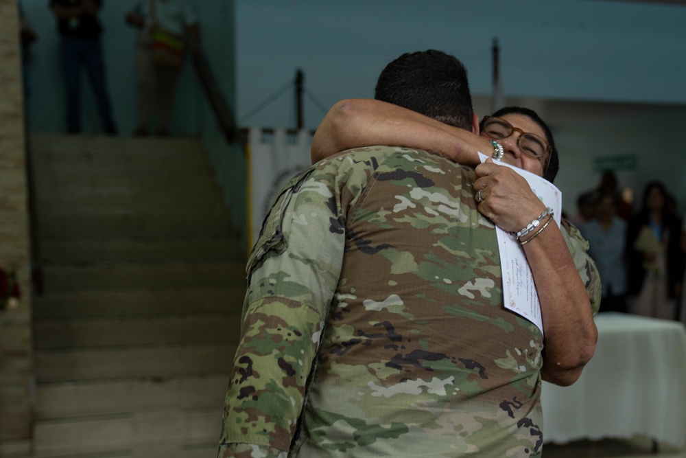 U.S., Panama BMETs Strengthen Partnerships Through Equipment Repair