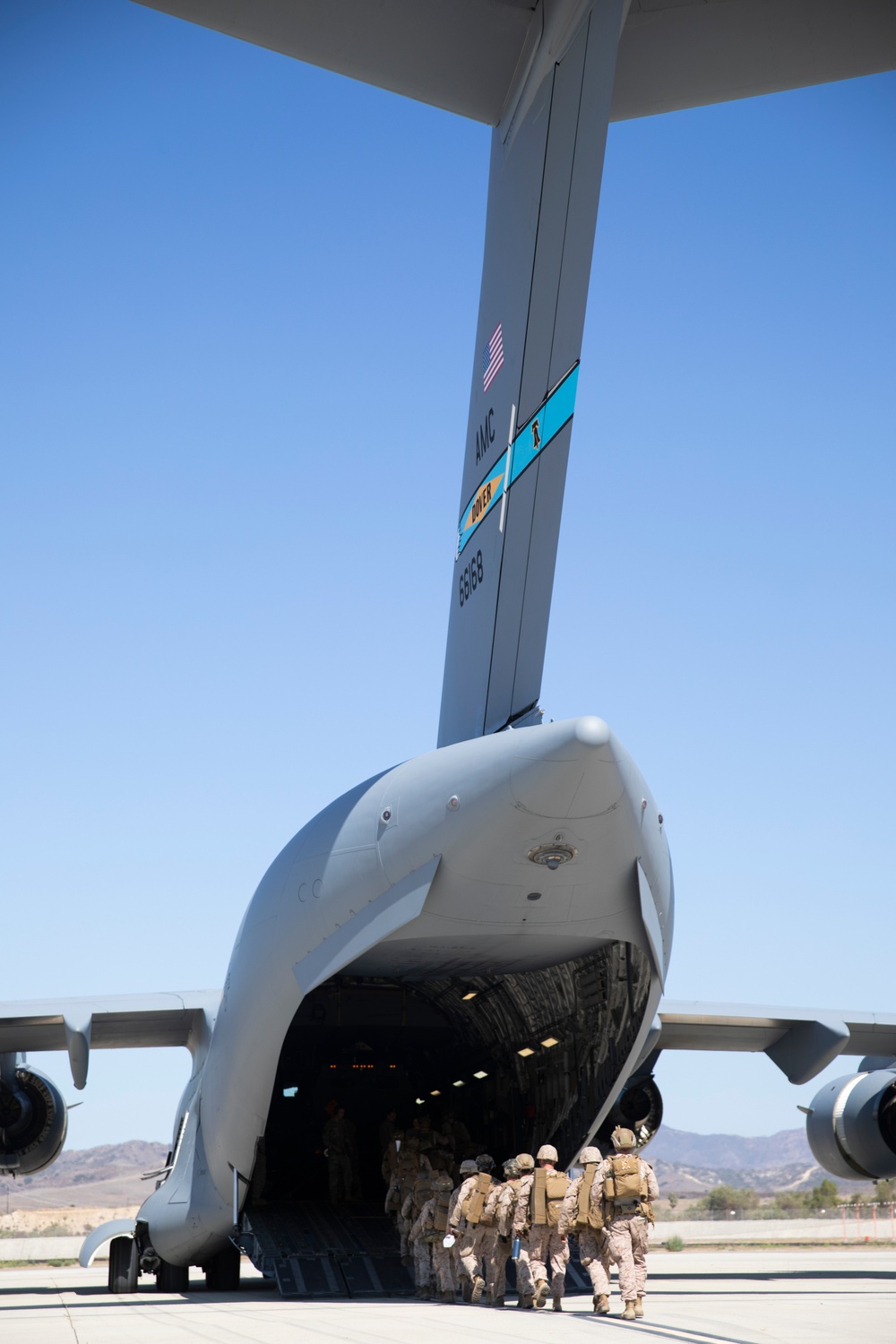 1st Bn., 11th Marines load HIMARS onto U.S. Airforce C-17 Globemaster III