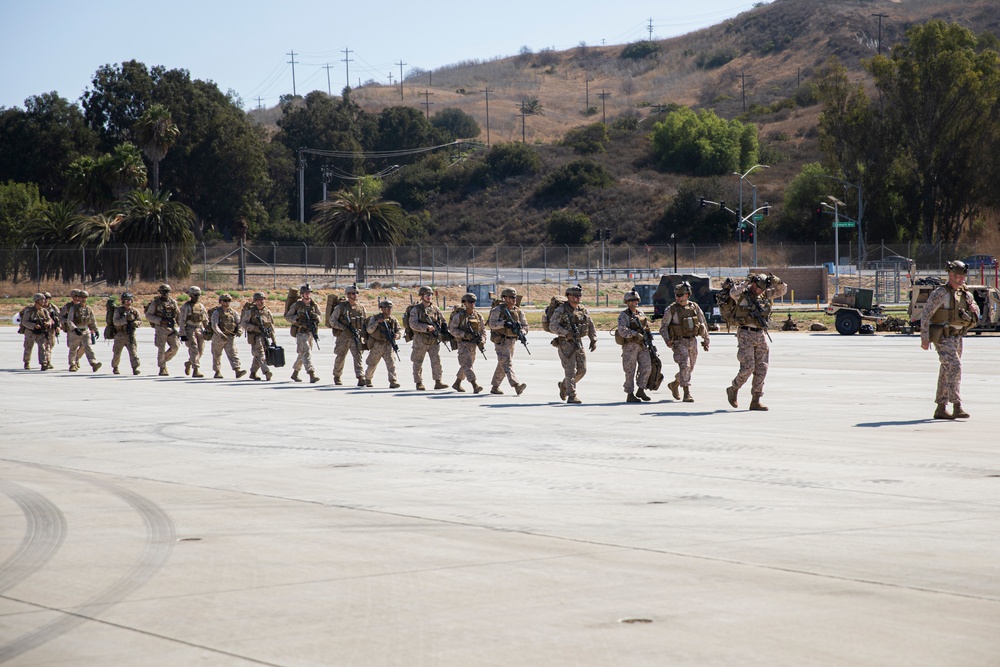 1st Bn., 11th Marines load HIMARS onto U.S. Airforce C-17 Globemaster III