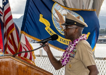 COMPACFLT Conducts Chief Pinning Ceremony