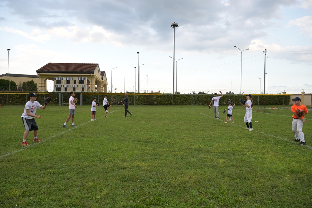 Aviano and Italian youth PLAY BALL
