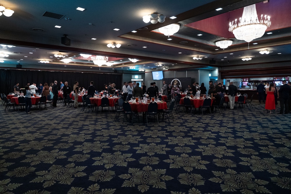 Marine Corps Association hosts Iwakuni Professional Dinner