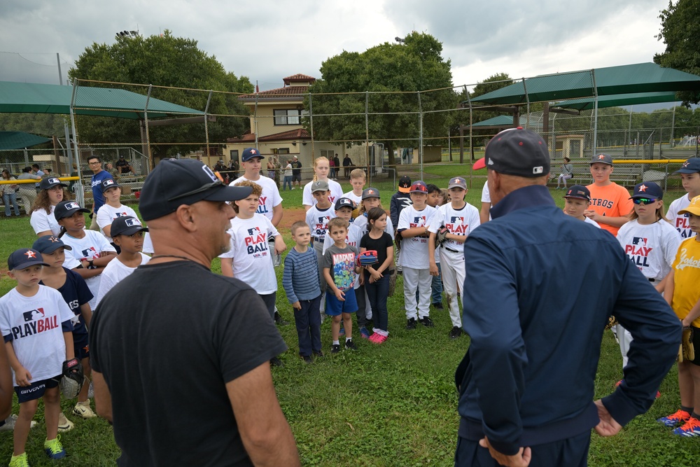 Aviano and Italian youth PLAY BALL