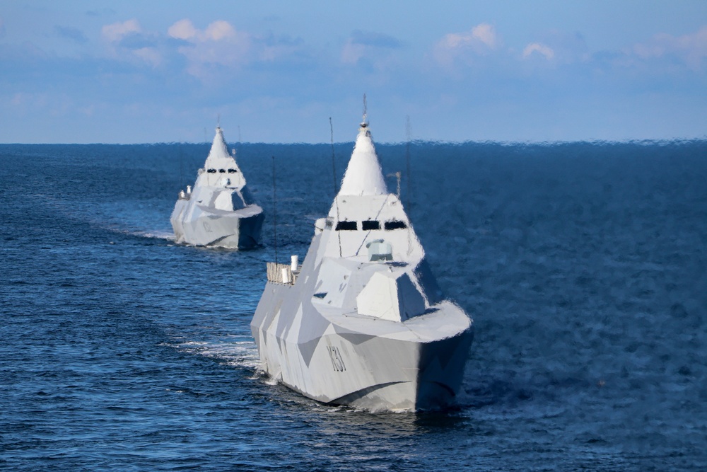 USS Bulkeley (DDG 84) conduct maneuvers alongside the HSwMS Helsingborg (K32) and HSwMS Visby (K31) during exercise Northern Coasts 2025