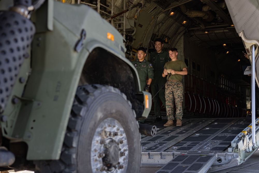 RD25 | NMESIS and MADIS Arrive at JSDF Camp Ishigaki