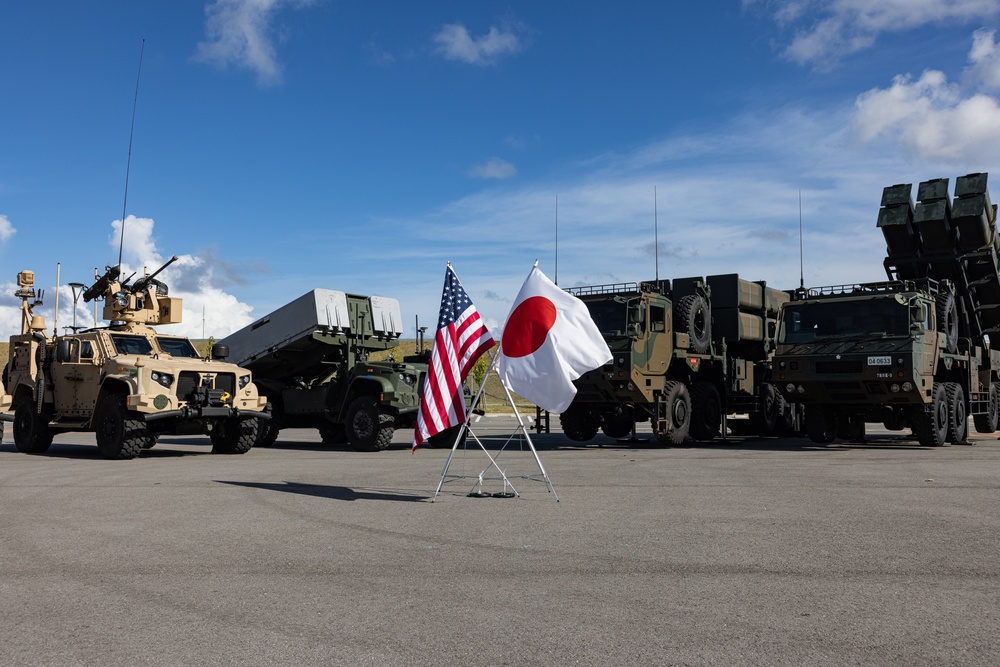 RD 25 | III MEF and Western Army Commanding Generals Hold Press Conference