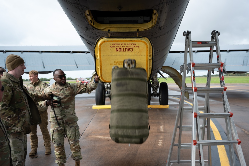 Cobra Warrior 25.2 B-52 Arrival