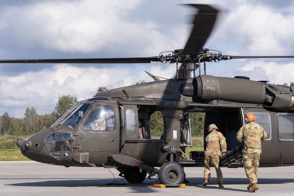 1-501st CAB Apaches Conduct Live-Fire Gunnery in Latvia