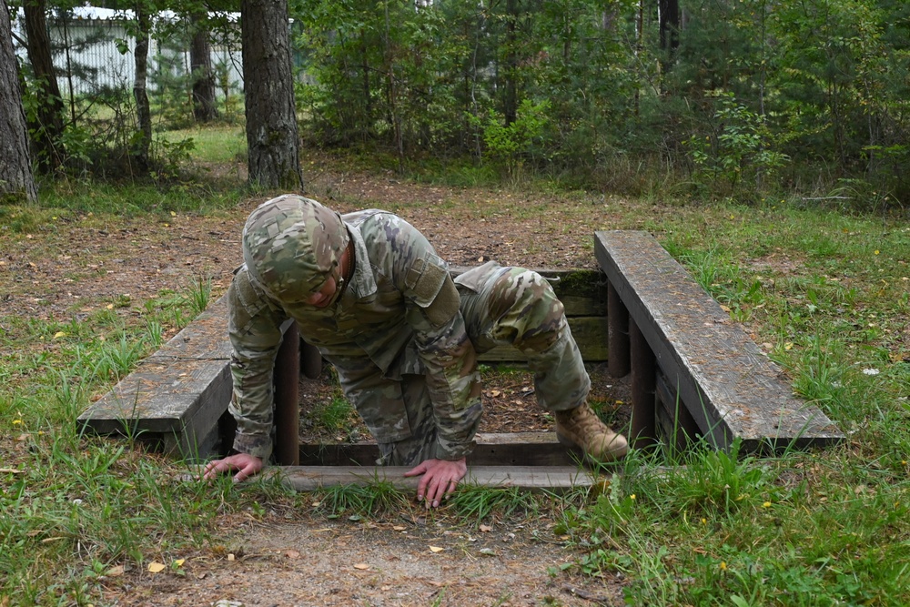 U.S. Army Veterinary Readiness Activity, Rheinland-Pfalz Obstacle Course