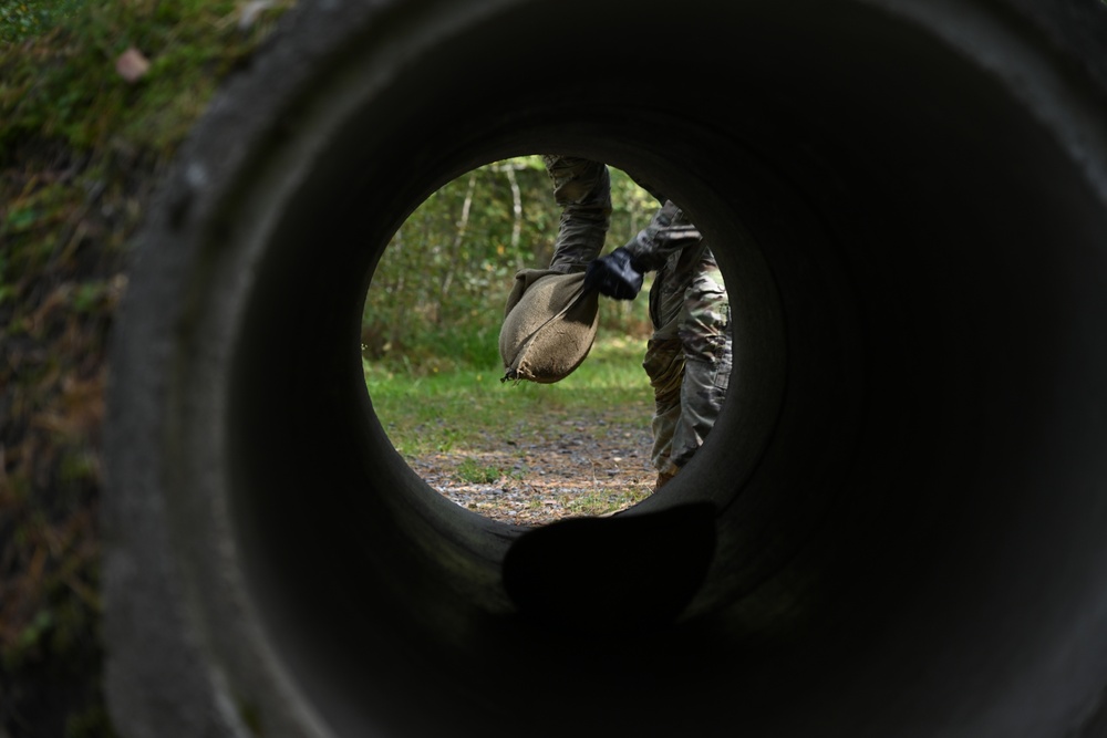 U.S. Army Veterinary Readiness Activity, Rheinland-Pfalz Obstacle Course