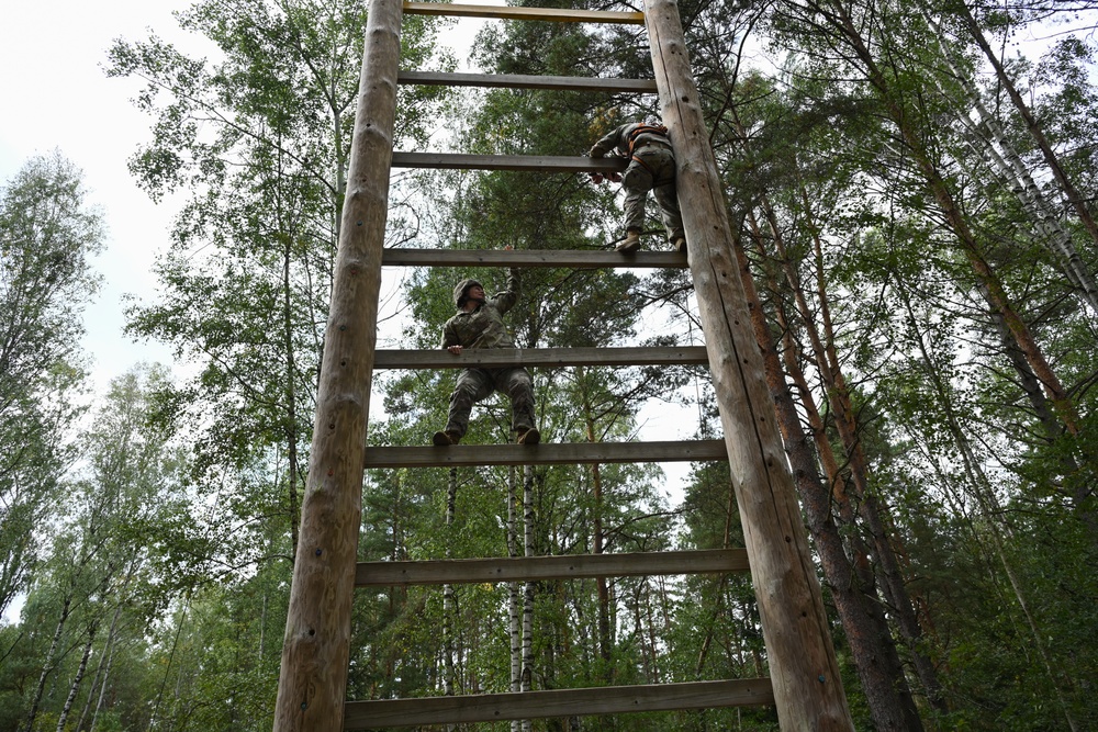 U.S. Army Veterinary Readiness Activity, Rheinland-Pfalz Obstacle Course