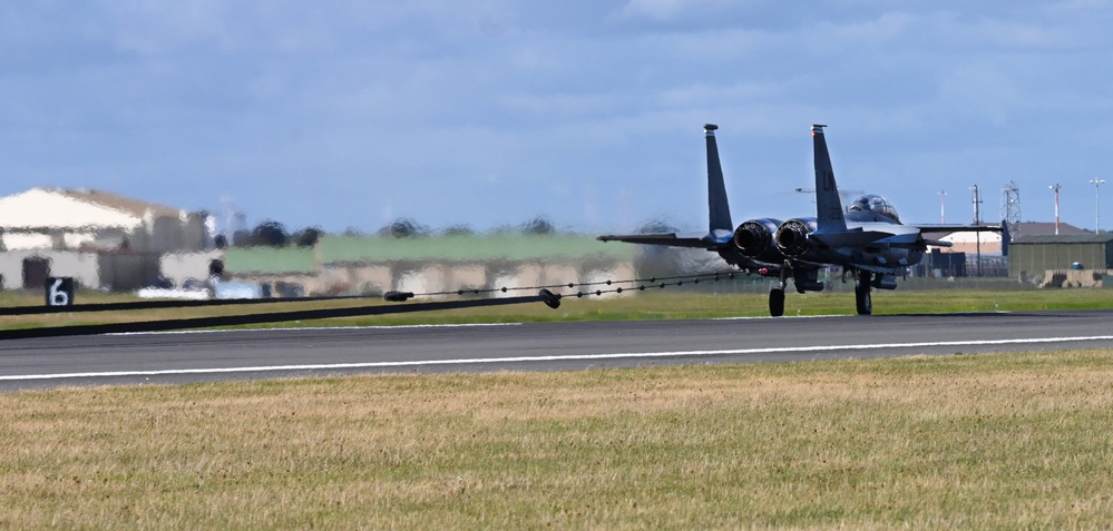 100th CES Power Pro conducts barrier engagement certification with RAFL fighter jets