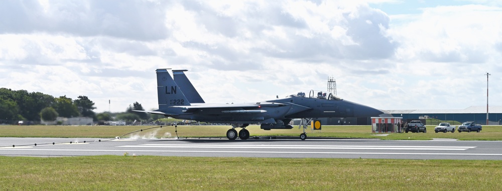 100th CES Power Pro conducts barrier engagement certification with RAFL fighter jets