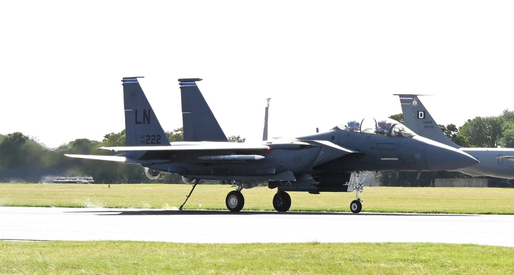 100th CES Power Pro conducts barrier engagement certification with RAFL fighter jets