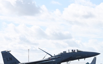 100th CES Power Pro conducts barrier engagement certification with RAFL fighter jets