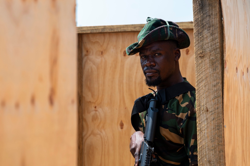 3rd SFG (A) Conducts CQB Training with Partners