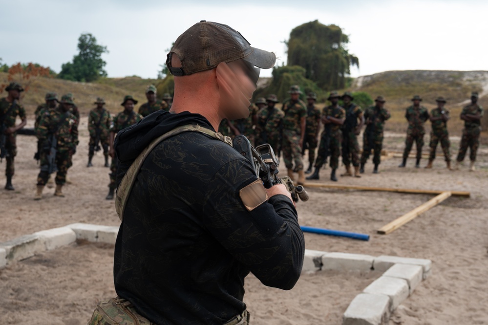 3rd SFG (A) Conducts CQB Training with Partners