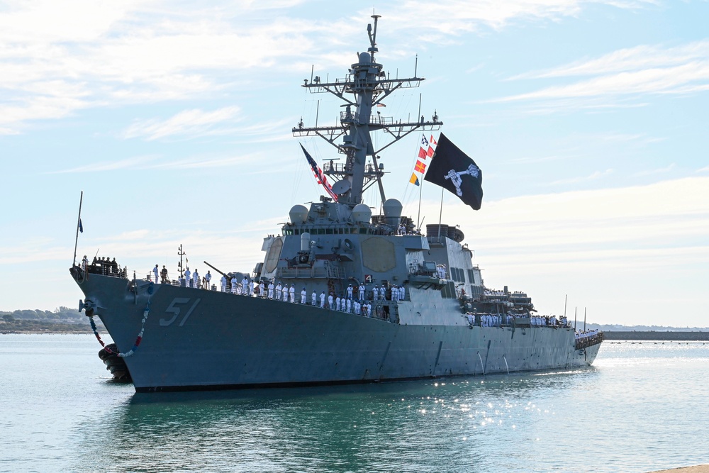 USS Arleigh Burke (DDG 51) Returns to NAVSTA Rota
