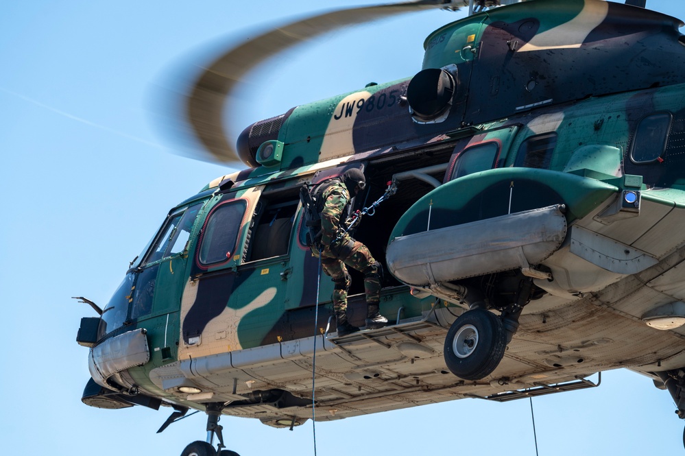 3rd SFG (A) Concludes Joint Combined Exchange Training with Tanzanian Special Forces