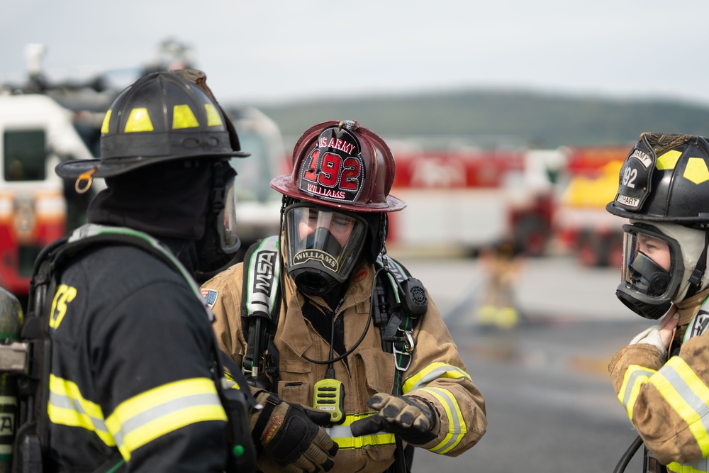 192nd Firefighting Team Detachment training