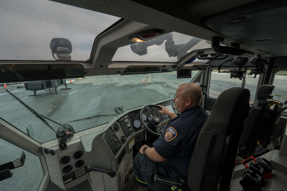 192nd Firefighting Team Detachment training