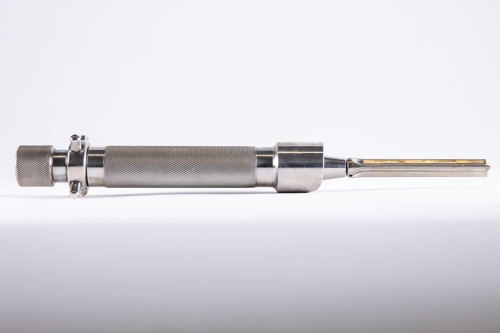 Smith-Peterson nail