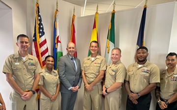Acting Assistant Secretary of War for Health Affairs Visits NAMRU EURAFCENT at Naval Air Station Sigonella