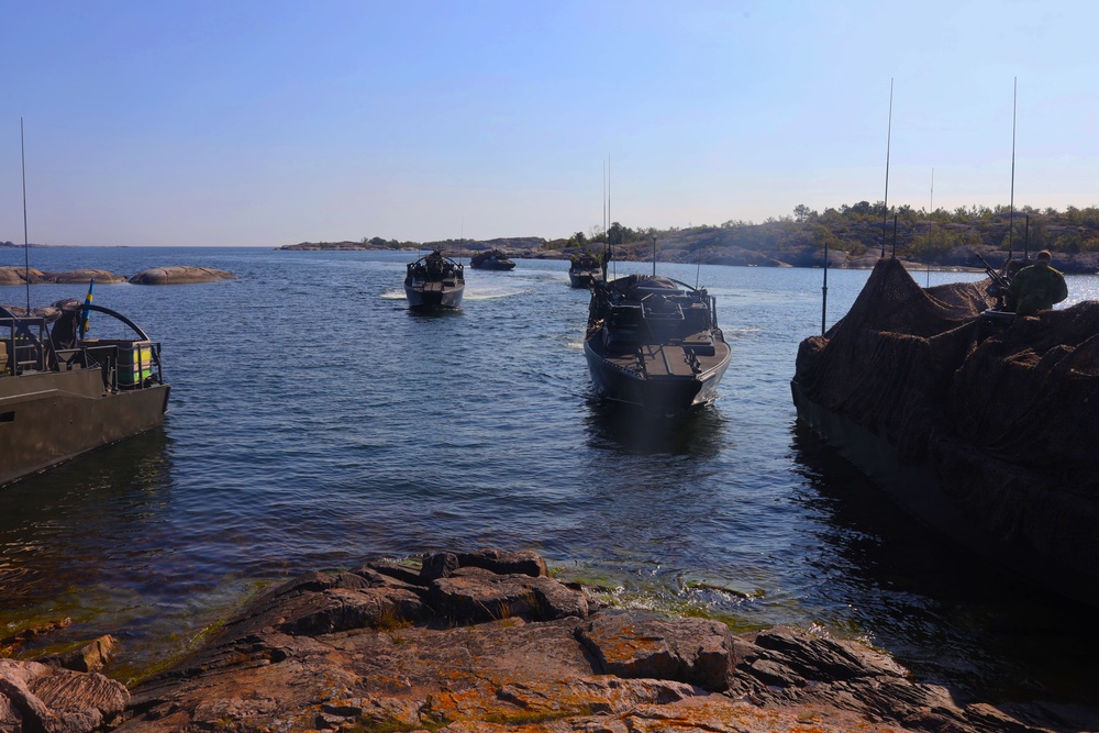 U.S. Marines, Swedish forces sharpen littoral combat capabilities