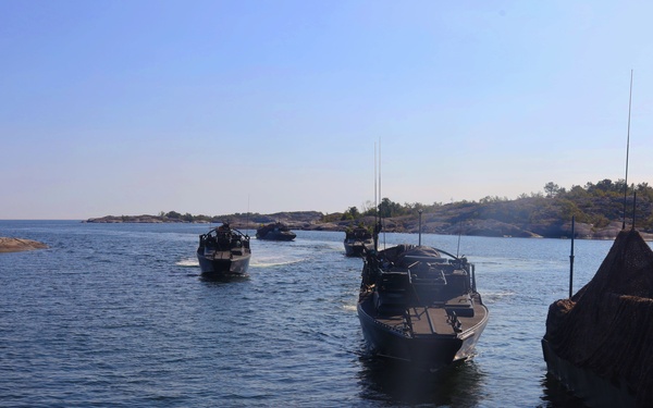 U.S. Marines, Swedish forces sharpen littoral combat capabilities