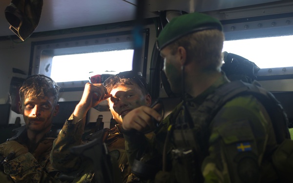 U.S. Marines, Swedish forces sharpen littoral combat capabilities