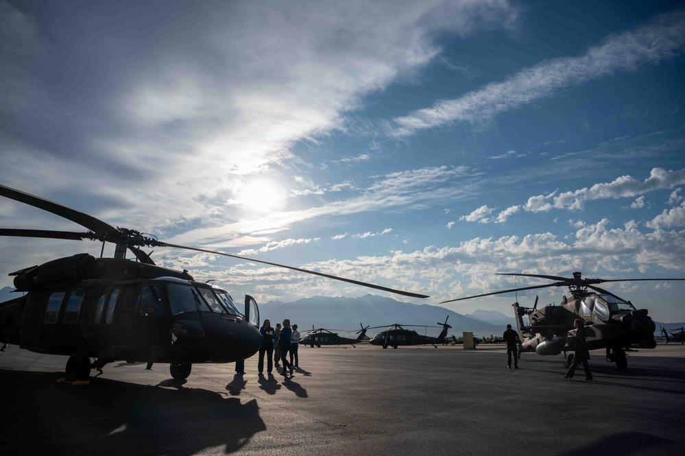 Chamber West visits UTARNG Army Aviation Services Facility