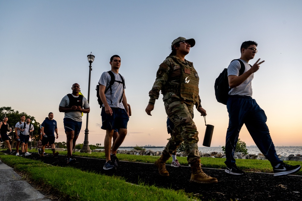 ALS students ruck with senior leaders