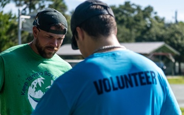 ALS students give back to the community