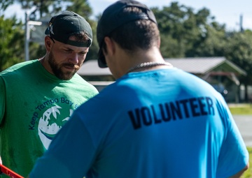 ALS students give back to the community