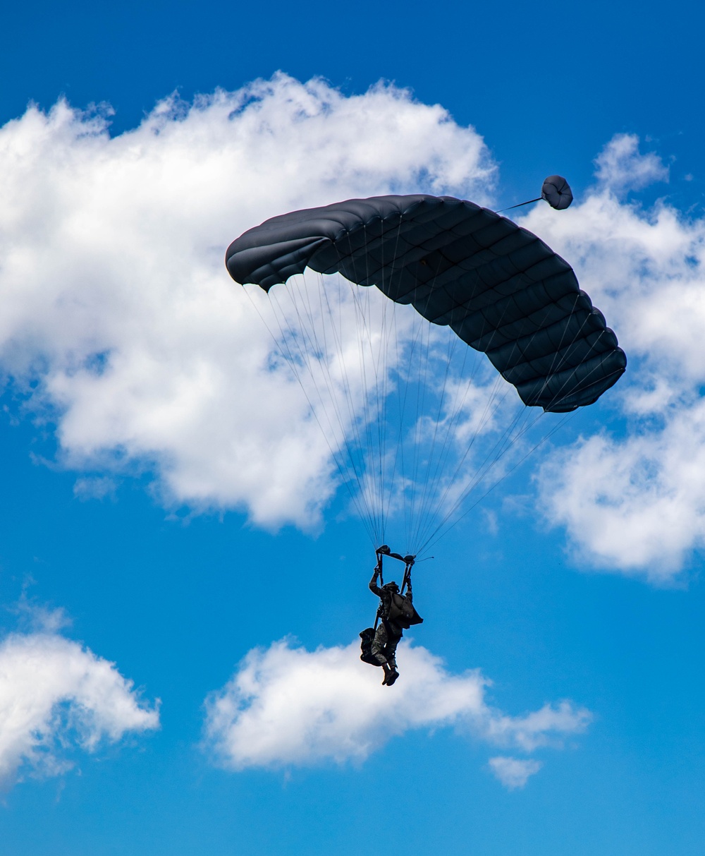 3rd SFG Free Fall Jumps