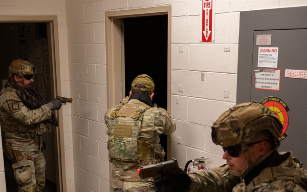 Security forces conducts reactive force training