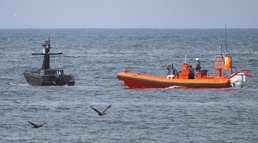 Artificial Intelligence, Unmanned Vehicles Work in Sync During Naval Technology Exercise