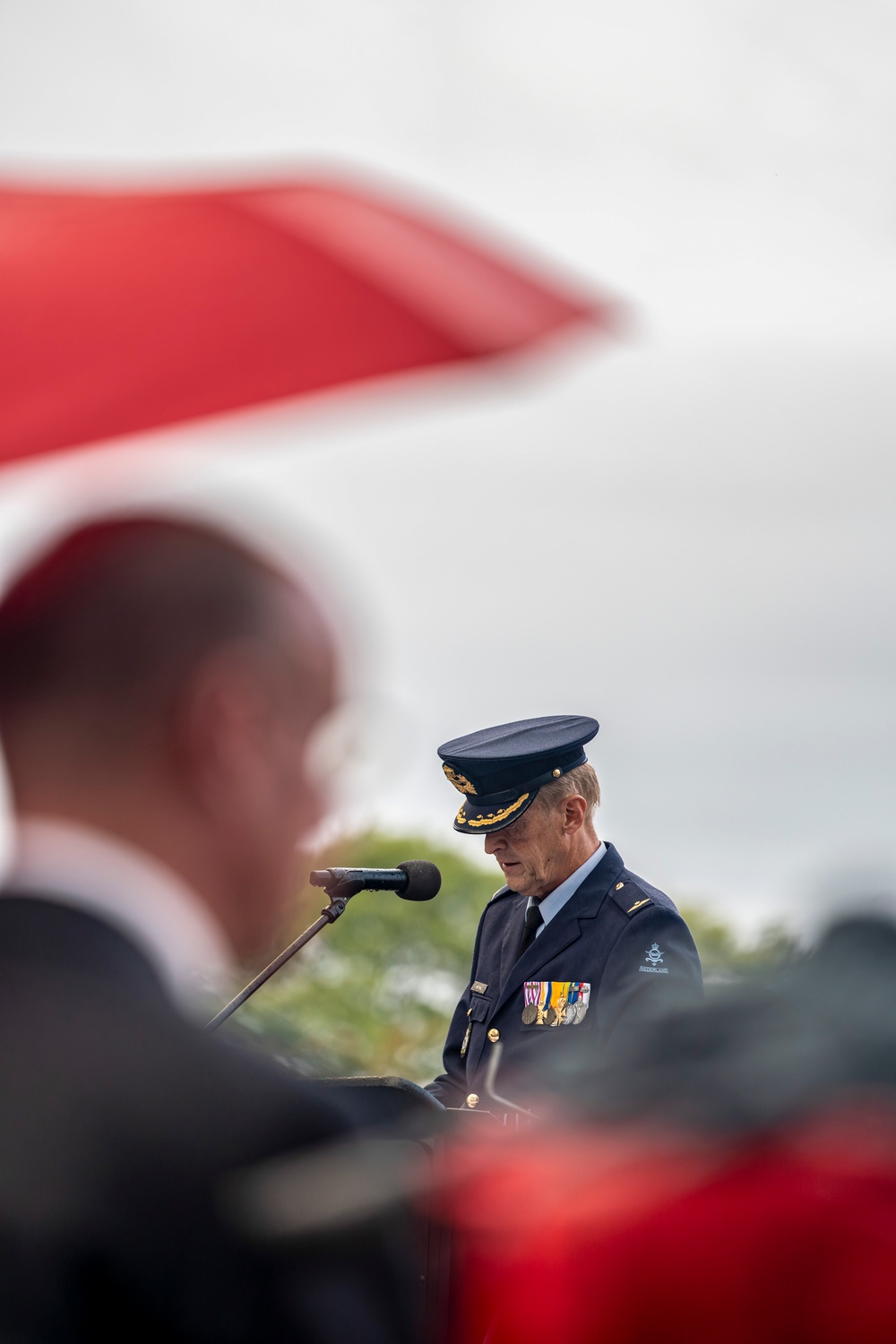 U.S., U.K, Dutch, and German Leaders Take Part in Wreath-Laying Ceremony at Thompson Bridge