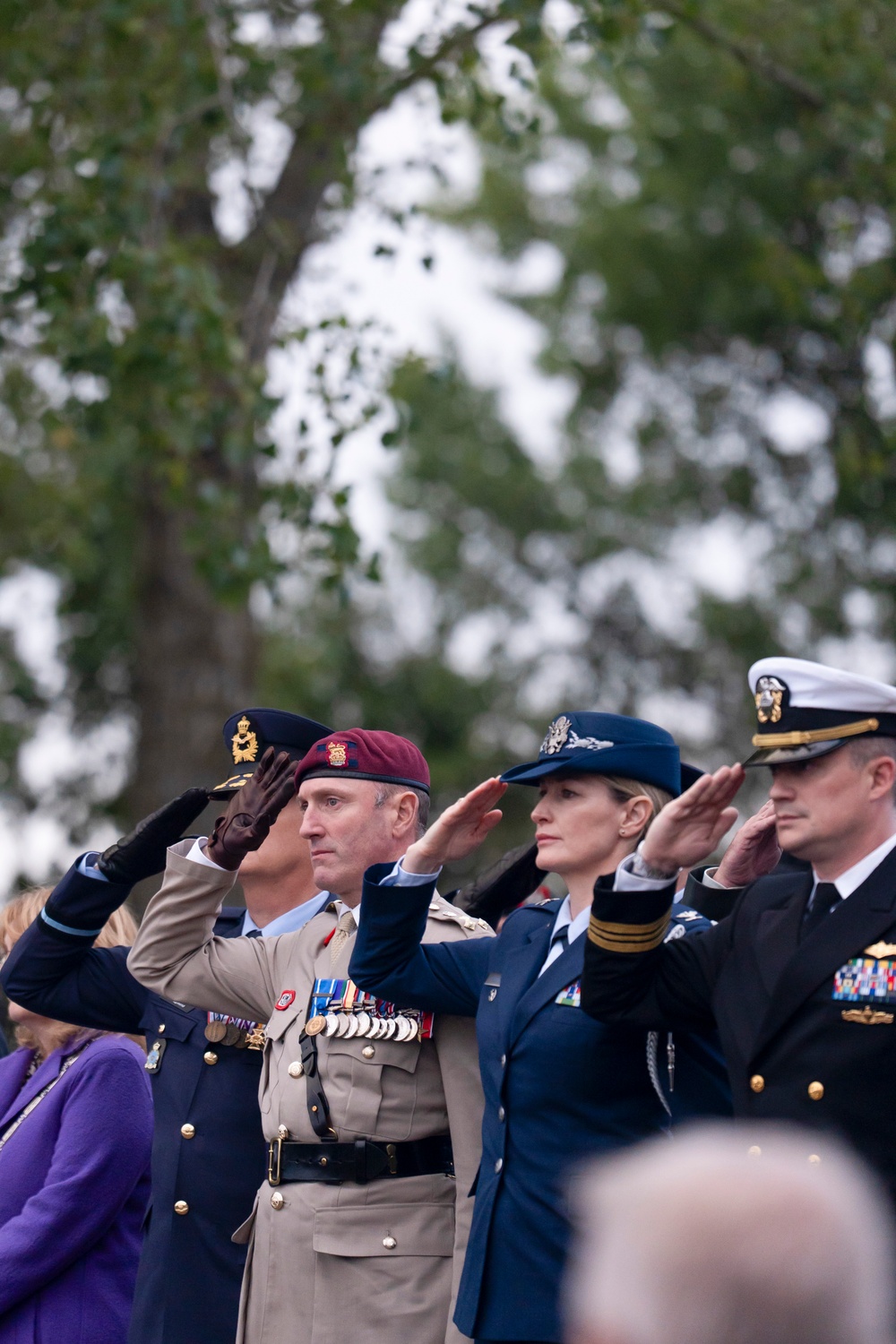 U.S., U.K, Dutch, and German Leaders Take Part in Wreath-Laying Ceremony at Thompson Bridge