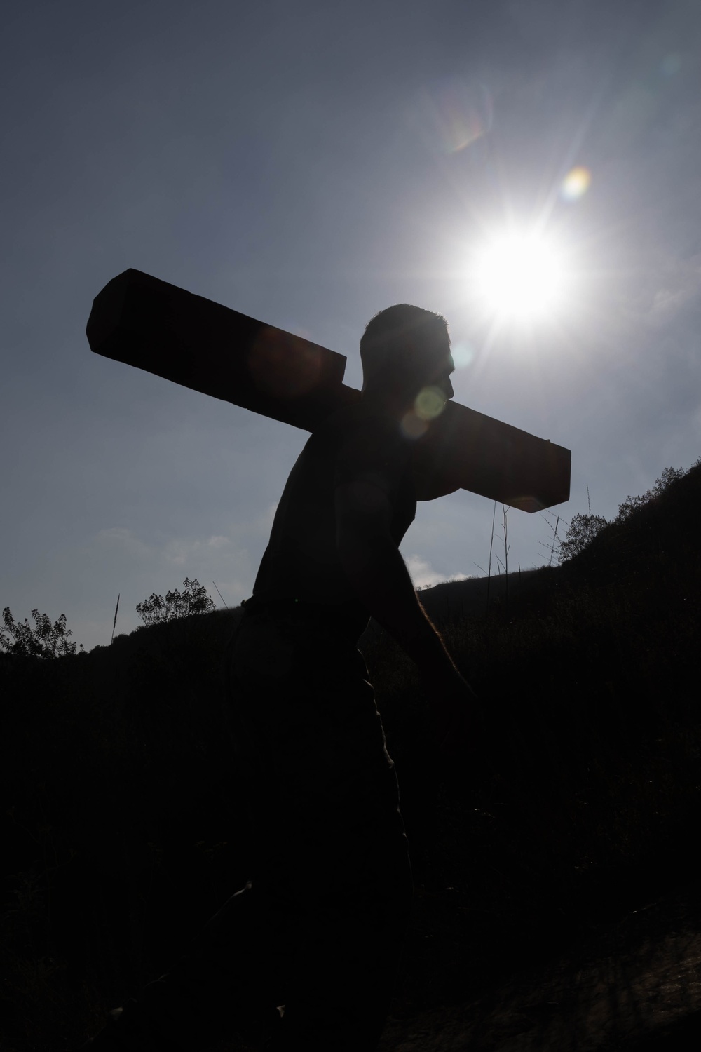 1st CEB places two crosses on First Sergeant’s Hill during memorial hike to honor Lance Cpl. Aguilera, Lance Cpl. Gamino