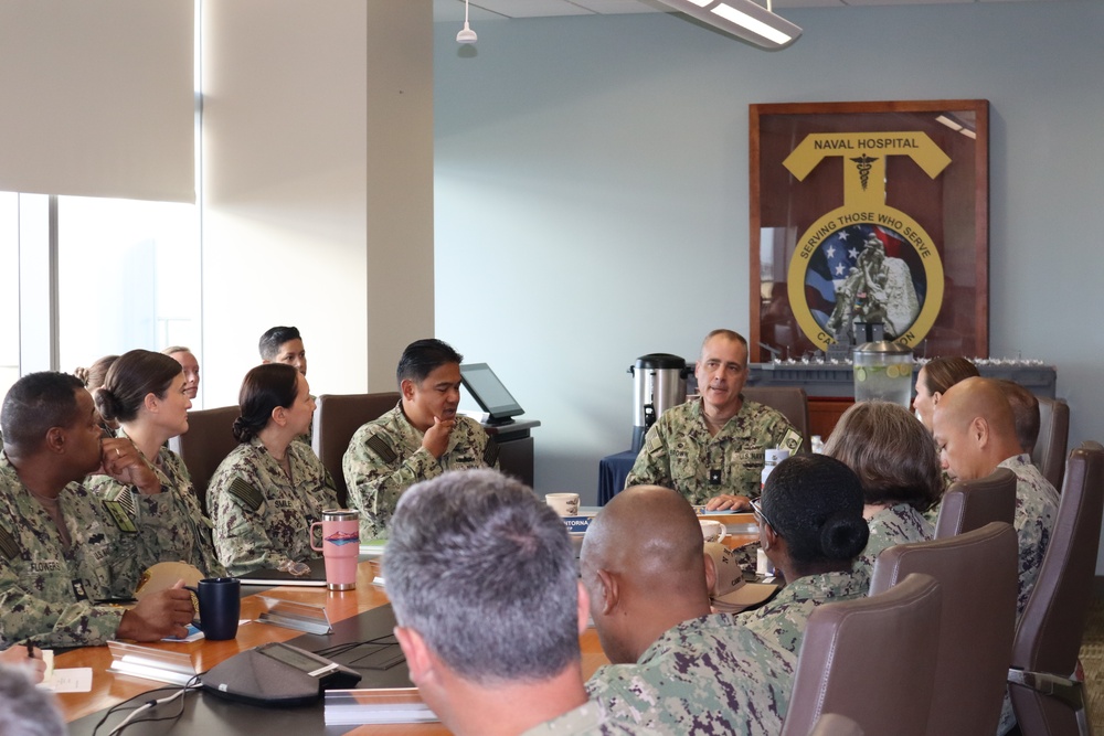 NMFP Commander visits NMRTC Camp Pendleton
