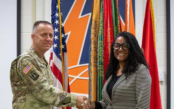 Detachment 38, 335 Signal Command (T) Departure ceremony