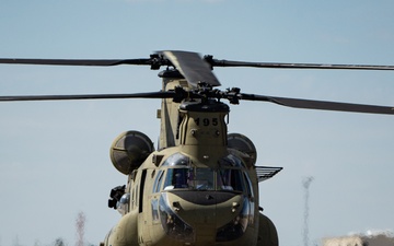704th Brigade Support Battalion conducts slingload training with 1st Combat Aviation Brigade