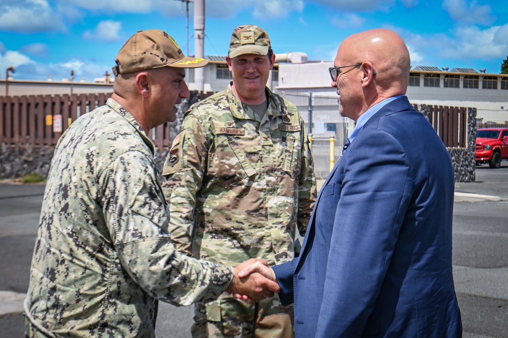Hon. Dale Marks, Assistant Secretary of Defense (EI&amp;E), visits Joint Base Pearl Harbor-Hickam